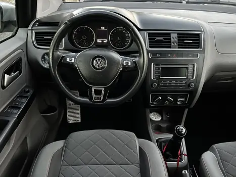 VOLKSWAGEN Fox 1.6 16V 4P MSI HIGHLINE FLEX, Foto 10