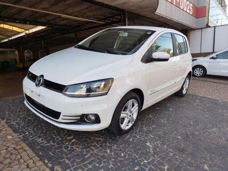VOLKSWAGEN Fox 1.6 16V 4P MSI HIGHLINE FLEX, Foto 2