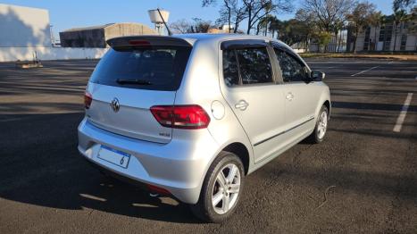 VOLKSWAGEN Fox 1.6 16V 4P MSI HIGHLINE FLEX, Foto 4