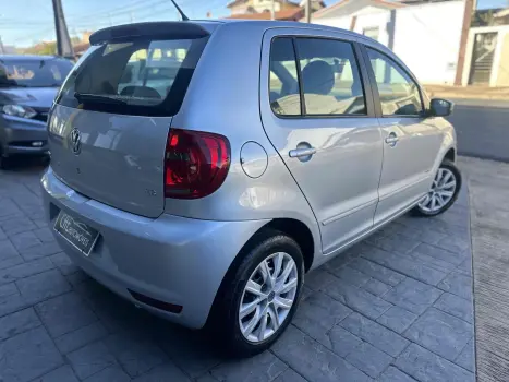 VOLKSWAGEN Fox 1.6 4P FLEX, Foto 4