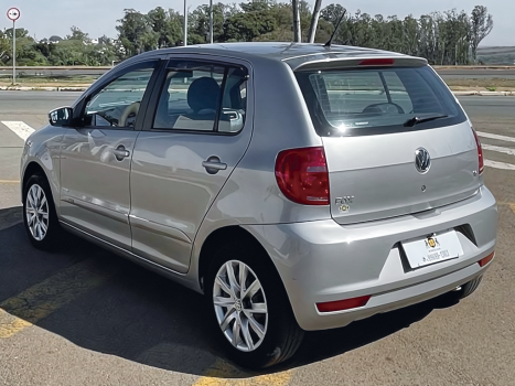 VOLKSWAGEN Fox 1.6 4P PLUS FLEX, Foto 2