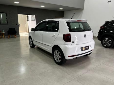 VOLKSWAGEN Fox 1.6 4P, Foto 6