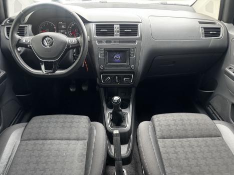 VOLKSWAGEN Fox 1.6 4P COMFORTLINE FLEX, Foto 5