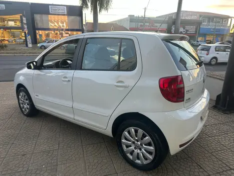 VOLKSWAGEN Fox 1.6 4P TREND FLEX, Foto 10