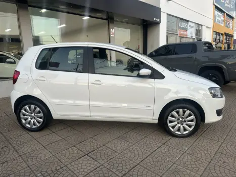 VOLKSWAGEN Fox 1.6 4P TREND FLEX, Foto 11