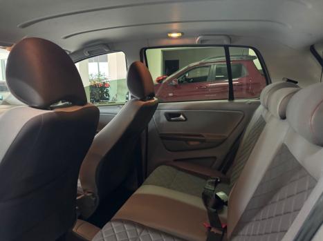 VOLKSWAGEN Fox 1.6 4P FLEX HIGHLINE I-MOTION AUTOMATIZADO, Foto 8
