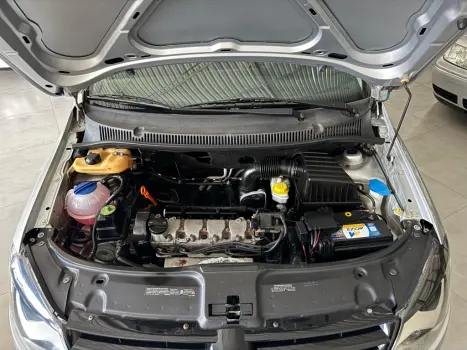 VOLKSWAGEN Fox 1.6 4P FLEX, Foto 11