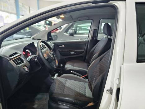 VOLKSWAGEN Fox 1.6 4P FLEX, Foto 12