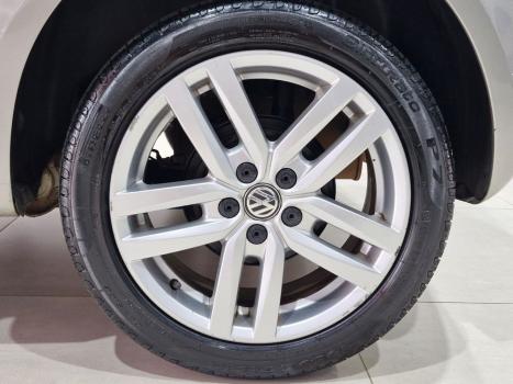 VOLKSWAGEN Fox 1.6 4P HIGHLINE FLEX, Foto 10