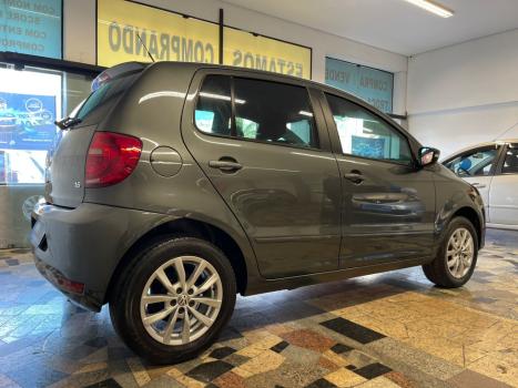 VOLKSWAGEN Fox 1.6 4P, Foto 5