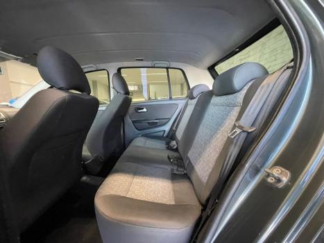 VOLKSWAGEN Fox 1.6 4P, Foto 10
