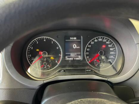 VOLKSWAGEN Fox 1.6 4P, Foto 16