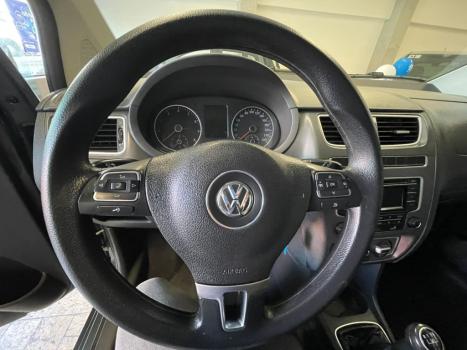 VOLKSWAGEN Fox 1.6 4P, Foto 17