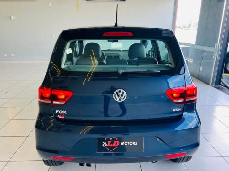 VOLKSWAGEN Fox 1.6 4P, Foto 8
