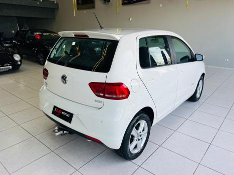 VOLKSWAGEN Fox 1.6 4P MSI COMFORTLINE FLEX, Foto 9
