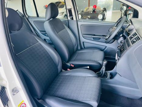 VOLKSWAGEN Fox 1.6 4P MSI COMFORTLINE FLEX, Foto 18