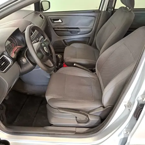 VOLKSWAGEN Fox 1.6 4P TREND FLEX, Foto 14