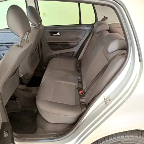 VOLKSWAGEN Fox 1.6 4P TREND FLEX, Foto 15