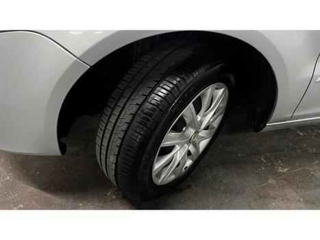 VOLKSWAGEN Fox 1.6 4P TREND FLEX, Foto 9