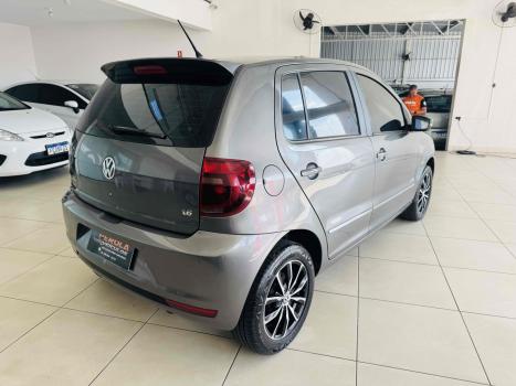 VOLKSWAGEN Fox 1.6 4P, Foto 6