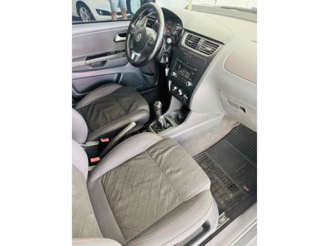 VOLKSWAGEN Fox 1.6 4P, Foto 10