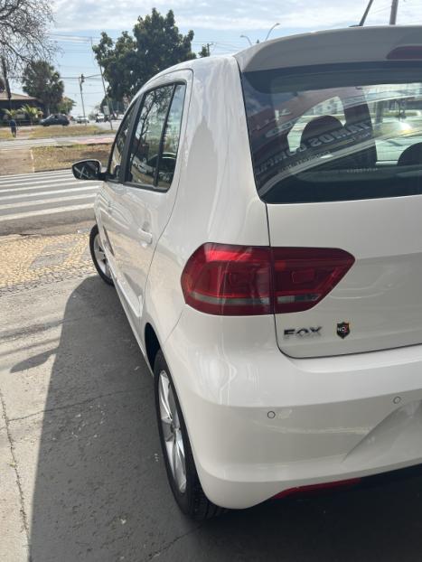 VOLKSWAGEN Fox 1.6 4P COMFORTLINE FLEX, Foto 4