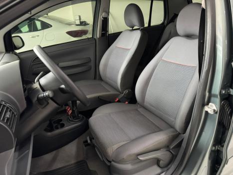 VOLKSWAGEN Fox 1.6 4P PLUS FLEX, Foto 8