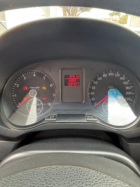VOLKSWAGEN Fox 1.6 4P FLEX, Foto 8