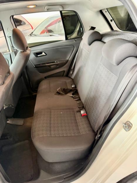 VOLKSWAGEN Fox 1.6 4P MSI COMFORTLINE FLEX, Foto 13