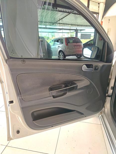 VOLKSWAGEN Gol 1.0 4P G5 I-TREND FLEX, Foto 13