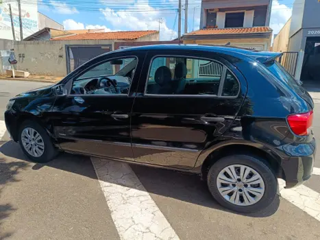 VOLKSWAGEN Gol 1.6 MI 4P, Foto 2