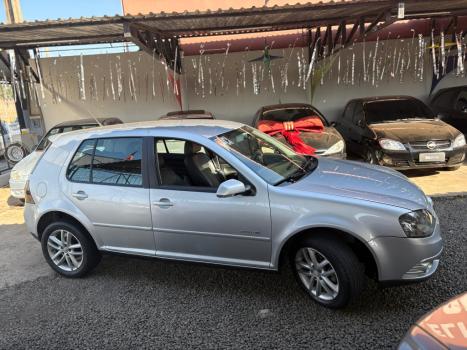 VOLKSWAGEN Golf 1.6 4P CONFORTLINE, Foto 1