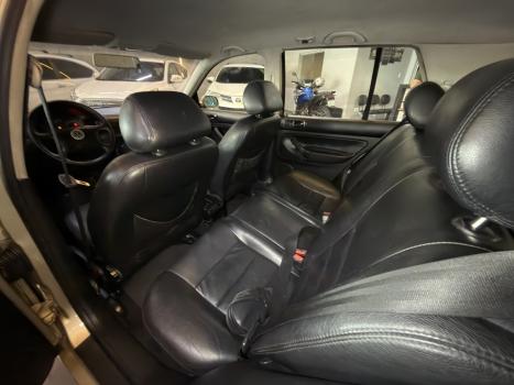 VOLKSWAGEN Golf 2.0 4P, Foto 11