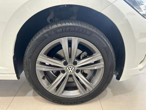 VOLKSWAGEN Jetta 1.4 4P 250 TSI R-LINE AUTOMTICO, Foto 16