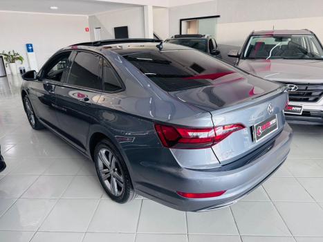 VOLKSWAGEN Jetta 1.4 4P 250 TSI R-LINE AUTOMTICO, Foto 7