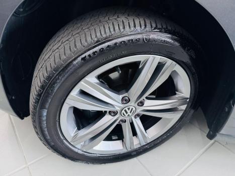VOLKSWAGEN Jetta 1.4 4P 250 TSI R-LINE AUTOMTICO, Foto 18