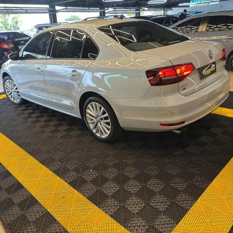 VOLKSWAGEN Jetta 1.4 16V 4P TSI CONFORTLINE AUTOMTICO, Foto 4