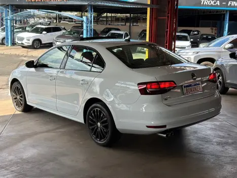 VOLKSWAGEN Jetta 1.4 16V 4P TSI CONFORTLINE AUTOMTICO, Foto 4