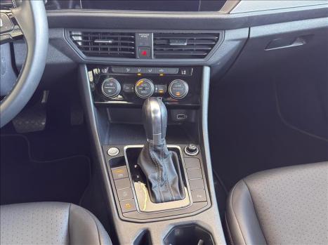 VOLKSWAGEN Jetta 1.4 4P 250 TSI R-LINE AUTOMTICO, Foto 9