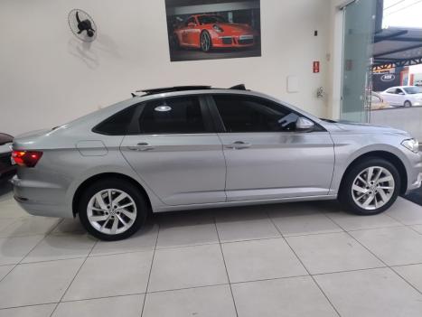 VOLKSWAGEN Jetta 1.4 4P 250 TSI TURBO CONFORTLINE AUTOMTICO, Foto 5