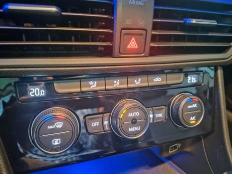 VOLKSWAGEN Jetta 1.4 4P 250 TSI TURBO CONFORTLINE AUTOMTICO, Foto 19