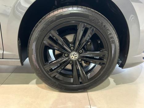 VOLKSWAGEN Jetta 1.4 4P 250 TSI R-LINE AUTOMTICO, Foto 18