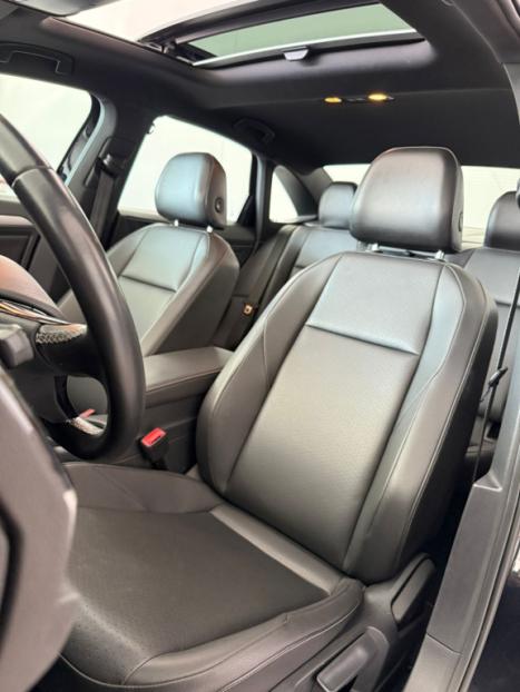 VOLKSWAGEN Jetta 1.4 4P 250 TSI R-LINE AUTOMTICO, Foto 12