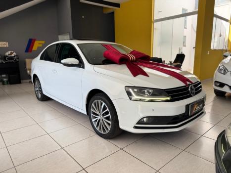 VOLKSWAGEN Jetta 1.4 16V 4P TSI CONFORTLINE AUTOMTICO, Foto 5