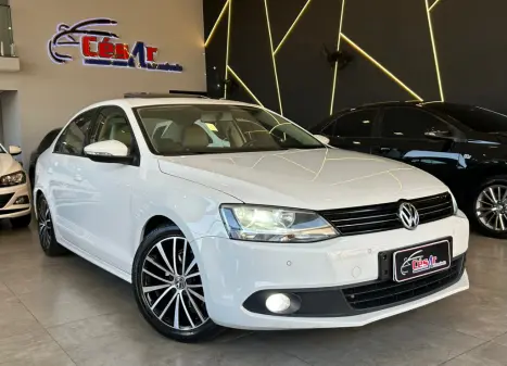 VOLKSWAGEN Jetta 2.0 4P FLEX CONFORTLINE TIPTRONIC AUTOMTICO, Foto 8