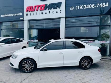 VOLKSWAGEN Jetta 2.0 4P FLEX AUTOMTICO, Foto 1