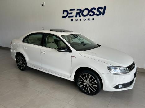 VOLKSWAGEN Jetta 2.0 4P TSI HIGHLINE 211 CV AUTOMTICO, Foto 1