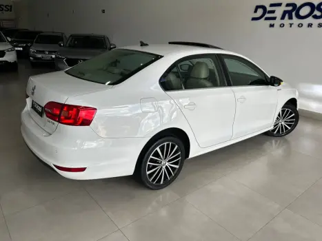 VOLKSWAGEN Jetta 2.0 4P TSI HIGHLINE 211 CV AUTOMTICO, Foto 12