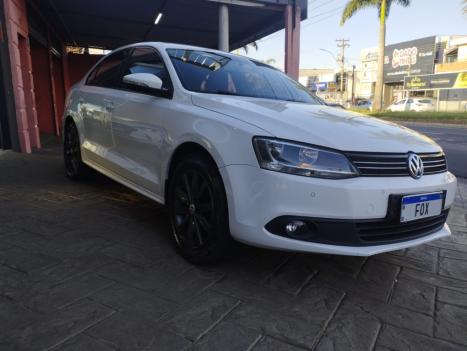 VOLKSWAGEN Jetta 2.0 4P FLEX AUTOMTICO, Foto 2