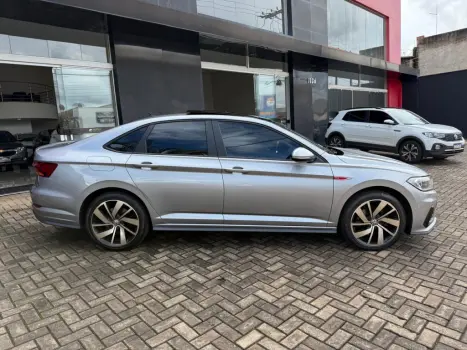 VOLKSWAGEN Jetta 2.0 4P 350 TSI GLI AUTOMTICO DSG, Foto 3